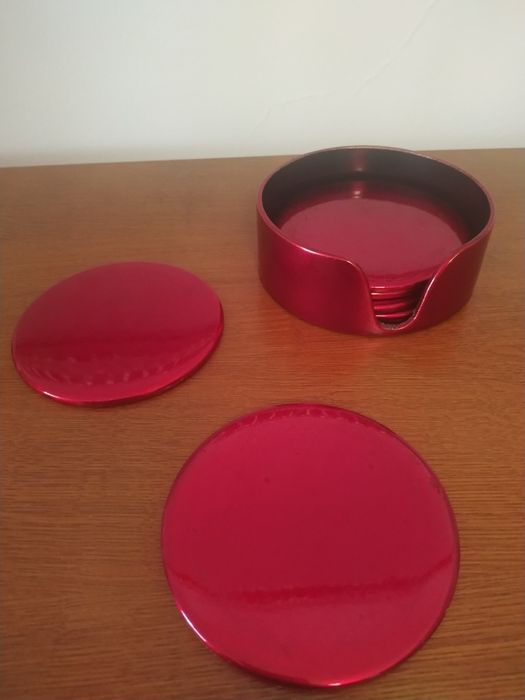 Metallic Red Coaster Holder424832651809280001