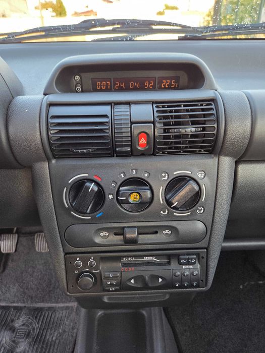 Opel corsa B 1.2