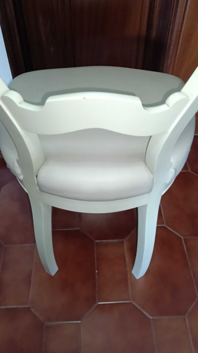 Cadeira Clássica Estilo Vitoriano em Balão – Excelente Estado