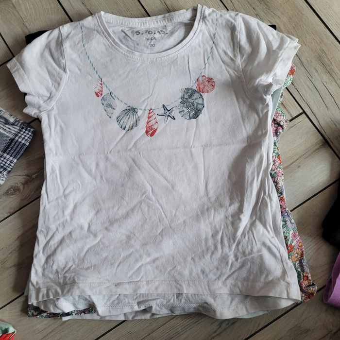 T-shirt dziewczęcy rozm 110