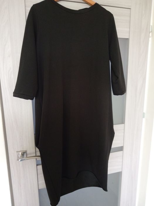 Sukienka mała czarna Tessita  Halina