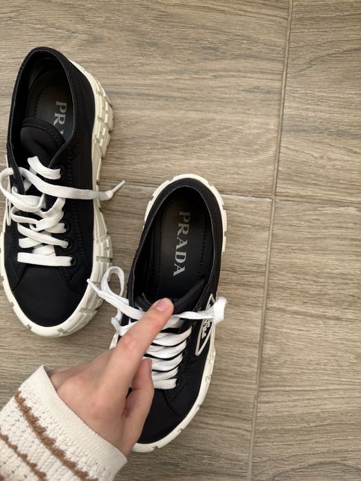 Кеды Prada на платформе