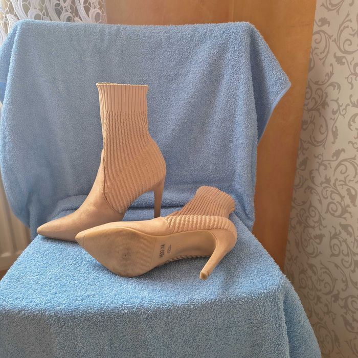 Kozaki z skarpetową holewka