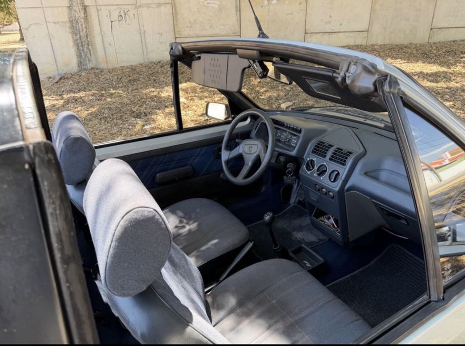 Peugout 205 Cabrio