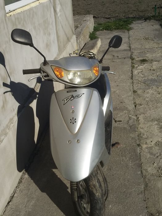 Продам скутер ХОНДА Д І О 62
