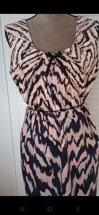 Mazgaja-damska sukienka bez rękawów  wzór kolory suwak.