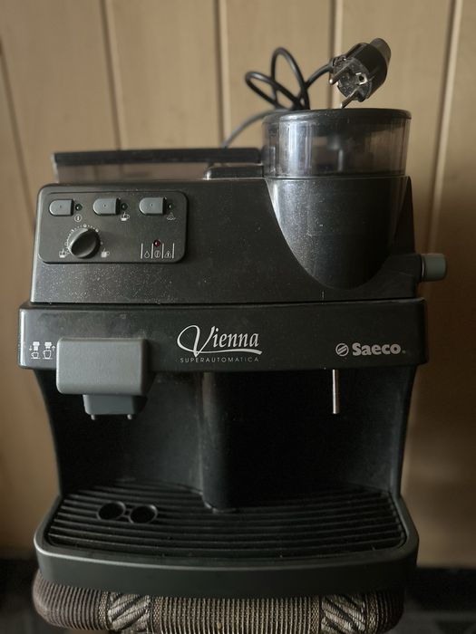 Кавомашина кофеаппарат кавоварка кофеварка