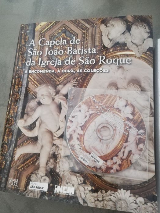 Prato da Vista Alegre e Livro da INCM Santa Casa