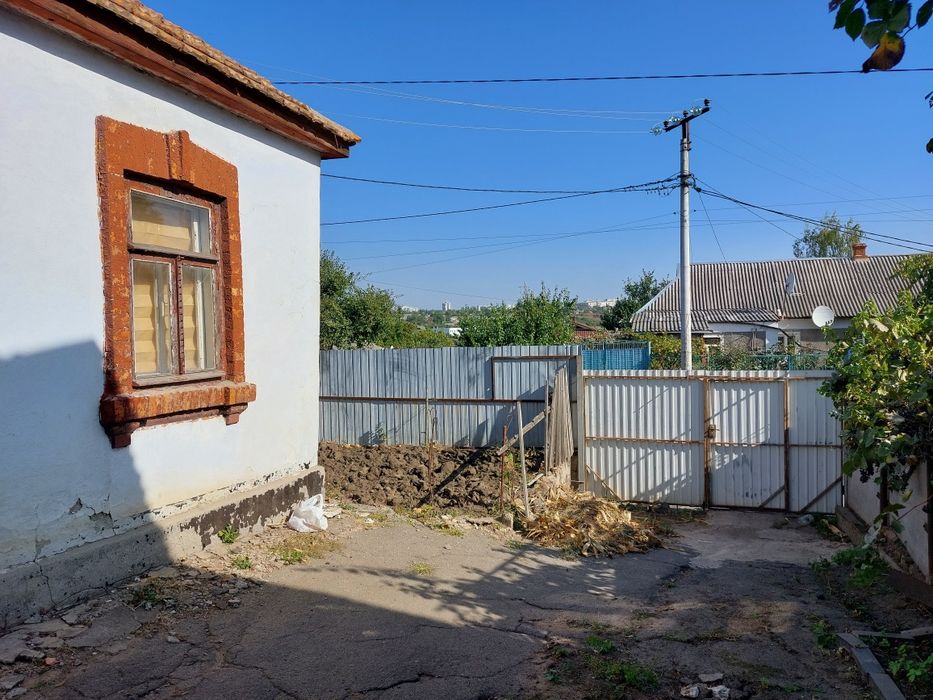 Терміново  продам  дім.