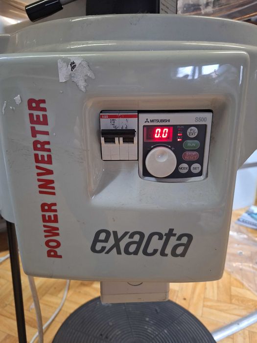 Łączarka dziewiarska Exacta Ultra Vision, uiglenie 4