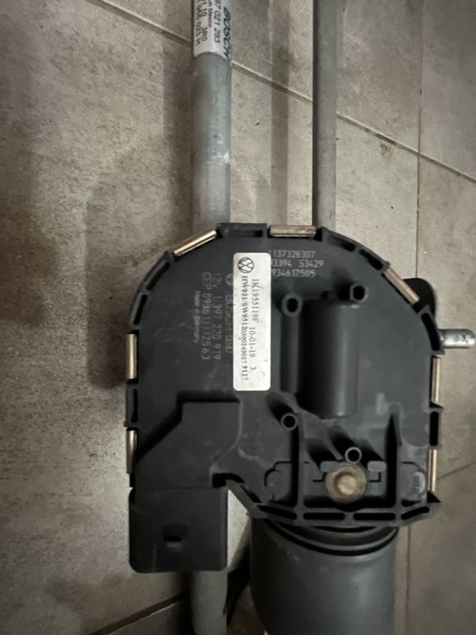 Silniczek wycieraczek