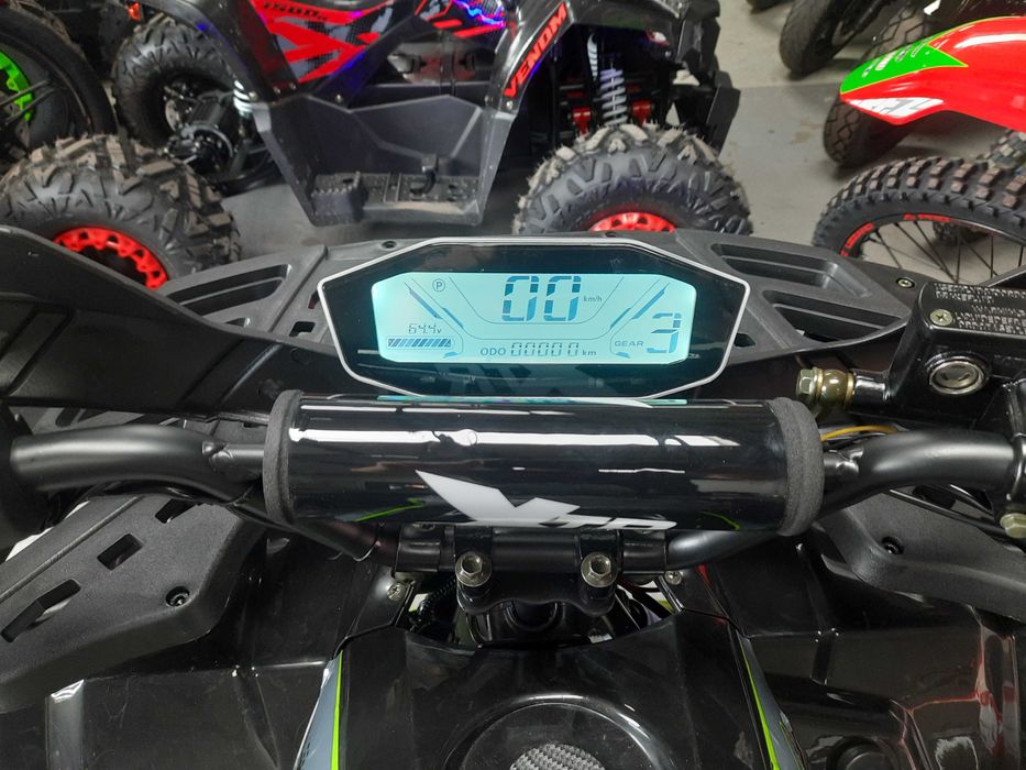 Mega duży QUad Elektryczny 1500w 8cali Xtr Asix Venom RATY barton 2025