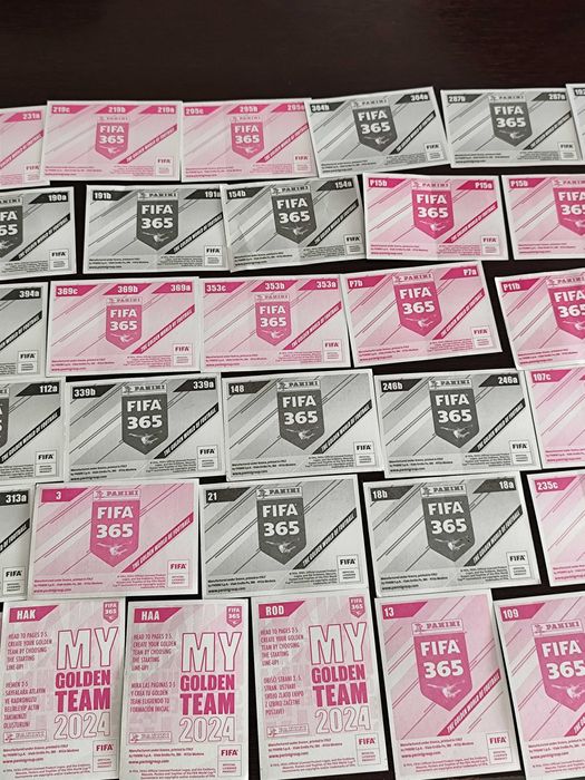 Cromos caderneta fifa 365