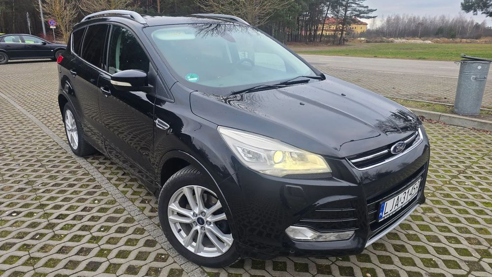 Ford Kuga INDIVIDUAL. 4x4.Bi ksenony.Ledy.Panorama.Bezwypadkowy