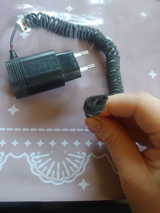 Зарядное для электробритвы Philips 8500 оригинал