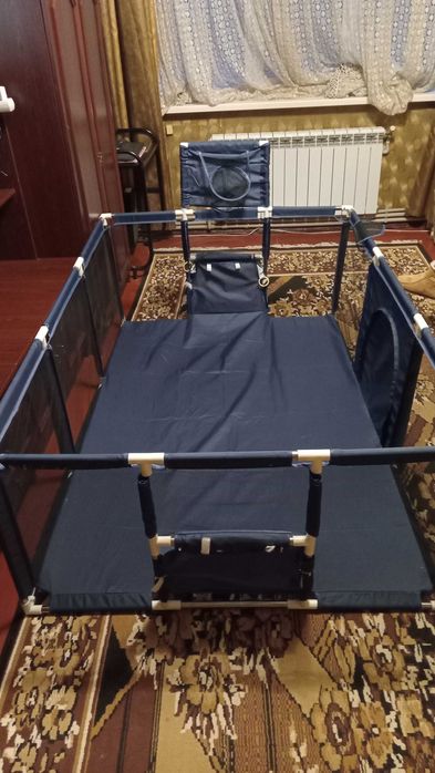 Дитячий манеж б/в