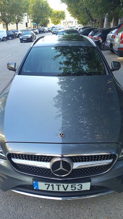 Mercedes E220  versão AMG de 7 lugares (rara) 11/2017