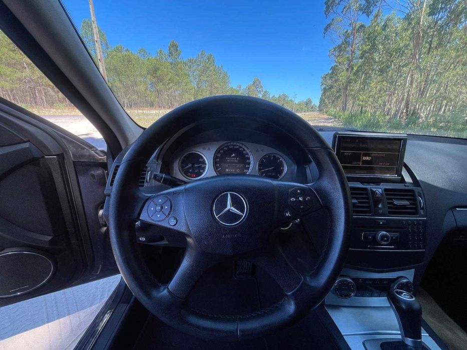 Mercedes Benz C320cdi - Nacional - 225 Cvs