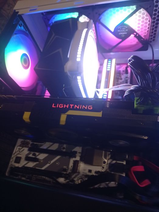 Продам видеокарту