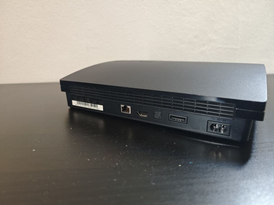Playstation 3 Slim CECH-2004A