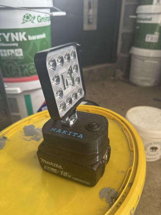 Lampa led makita 18v