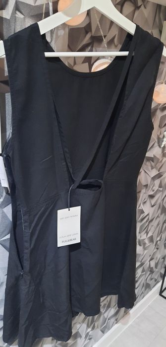 Sukienka nowa z metką Pull &Bear, na lato  czarna