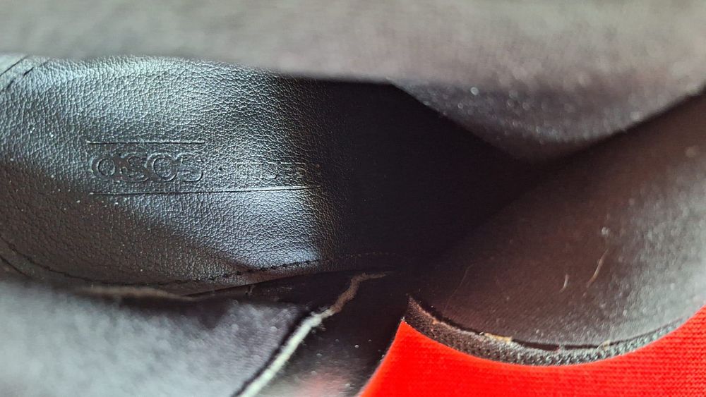 Botki skórzane firmy asos