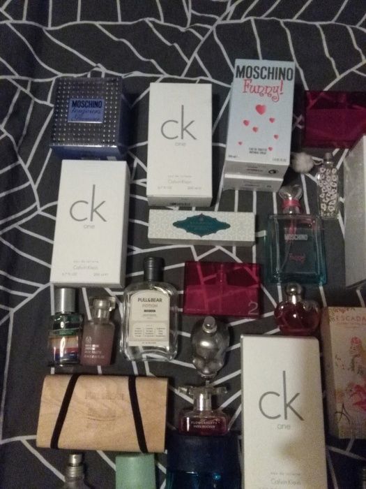 Perfumy butelki opakowania