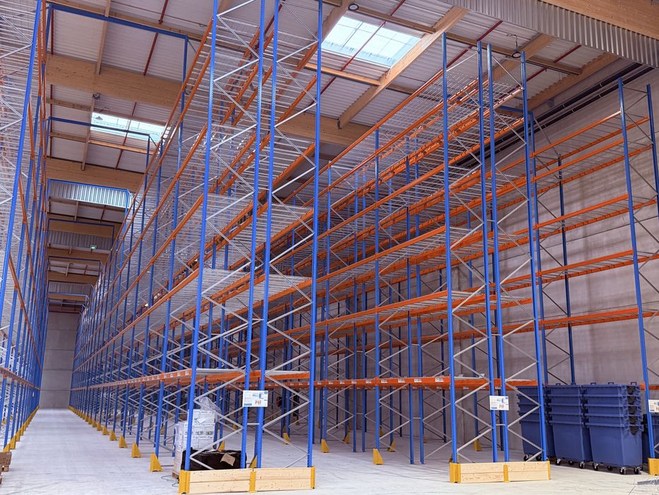 Szukamy zleceń,montaż i demontaż regałów