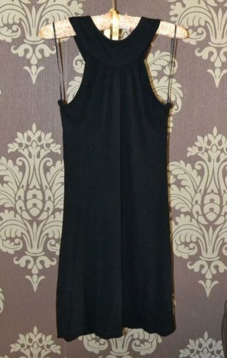 MANGO czarna imprezowa mini sukienka z cekinami