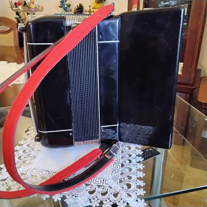 Akordeon Hohner 48 basy