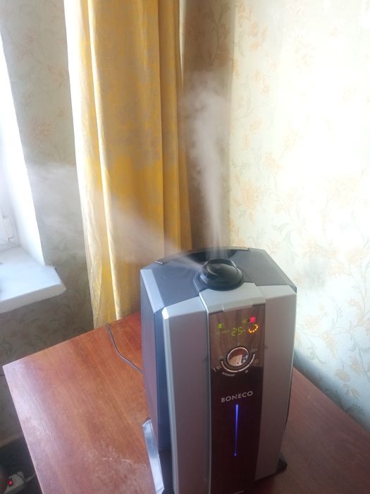 Зволожувач повітря Boneco Air-O-Swiss U7142