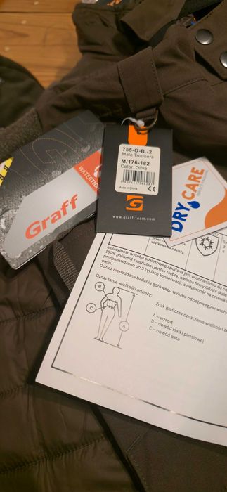 Komplet zimowej ciepłej odzieży Graff- kurtka+podpinka+spodnie-nowy.