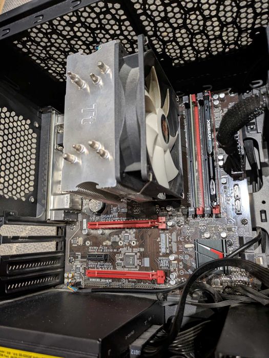 Gigabyte AMD B350M Gaming 3