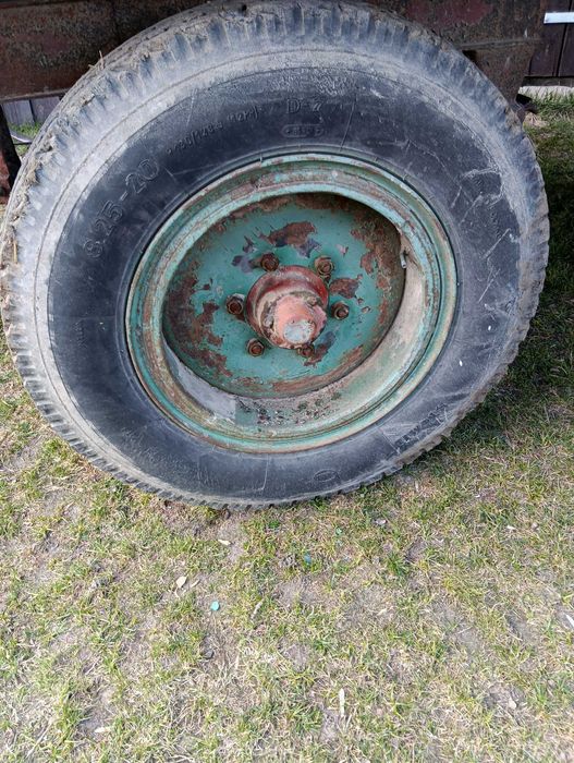 Opony rolnicze do przyczepy d46 d47