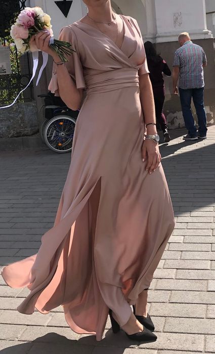 Випускне  плаття