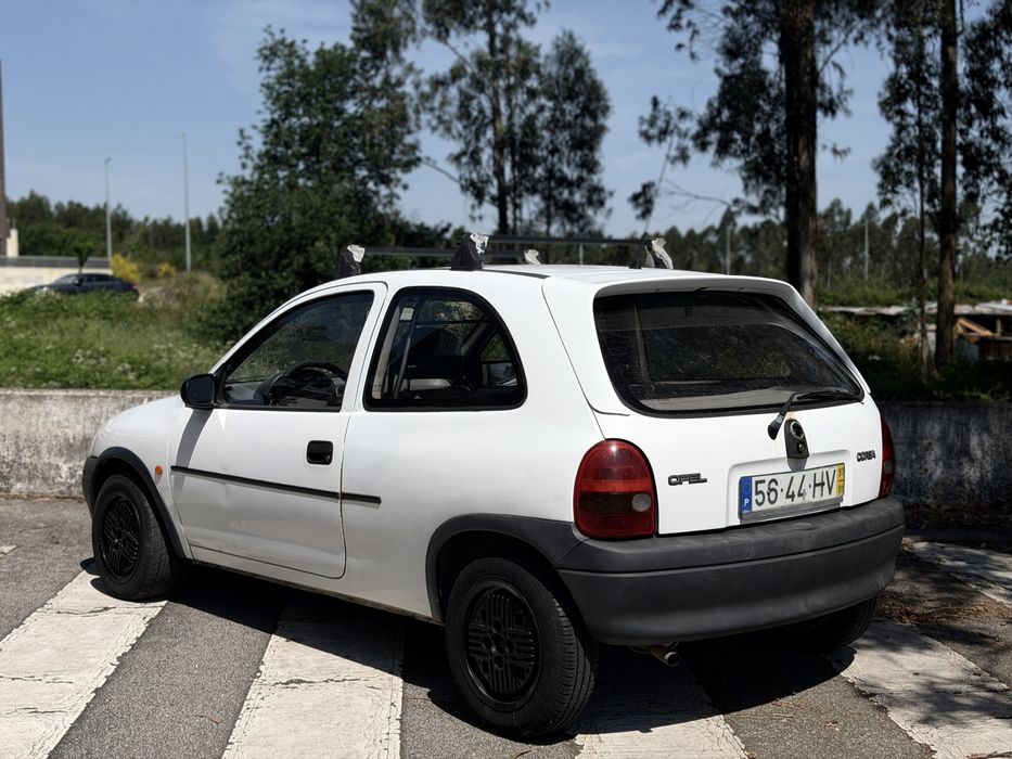 Opel Corsa B 1.7 Diesel NACIONAL