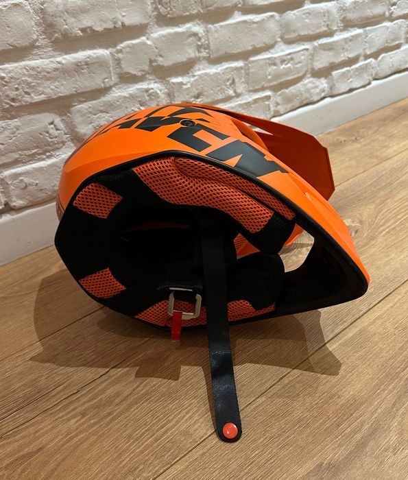 Kask Cross Raven rozmiar S