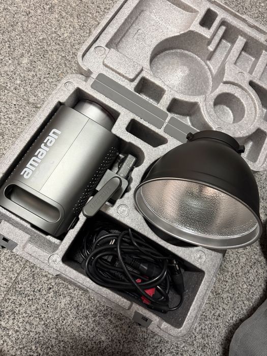 Amaran 150c RGB lampa