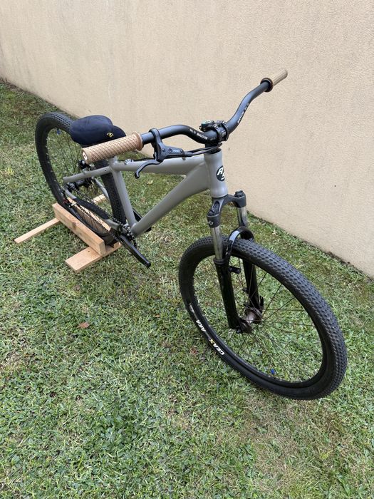 Bicicleta Dirt Jump / Street / Pump Track
