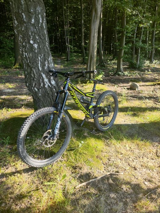Specialized status 2 2014, Ендуро Downhill, двохподвес, двохпідвіс