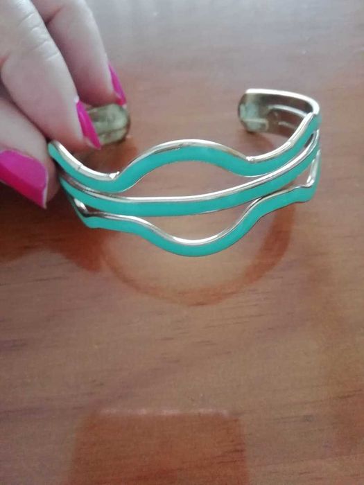 Várias pulseiras - possibilidade de vender juntas ou separadas