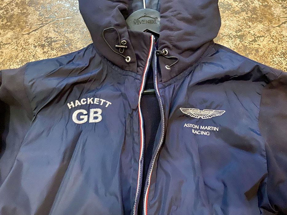 Продается мужская ветровка Hackett Aston Martin