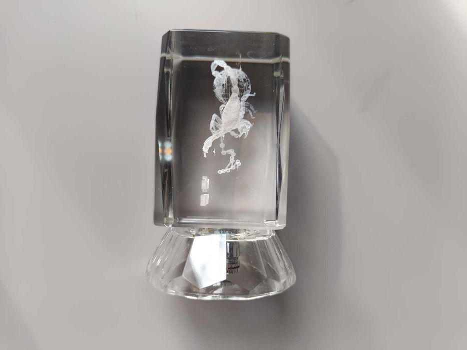 Escultura em Cristal 3D – Escorpião | Signo do Zodíaco