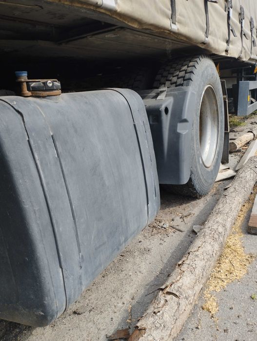 Напівпричіп SCHMITZ SCS 24