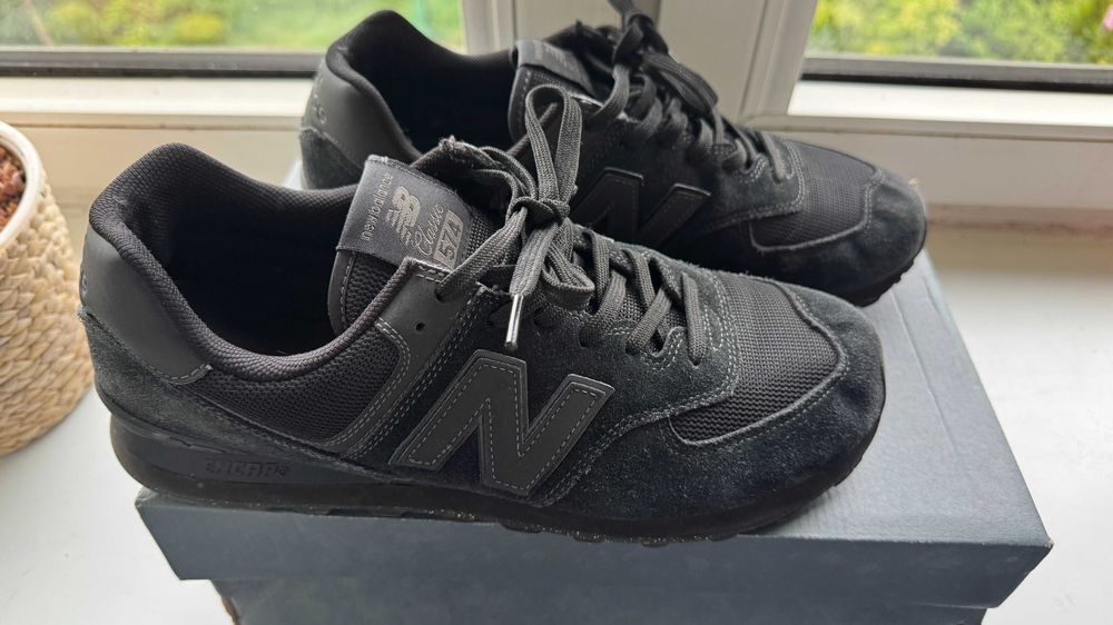 Buty New Balance ML574EVE - czarne 45