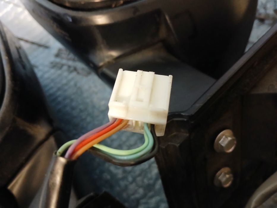 Lusterko prawe lewe TOYOTA RAV4 IV 13-18 9 pin