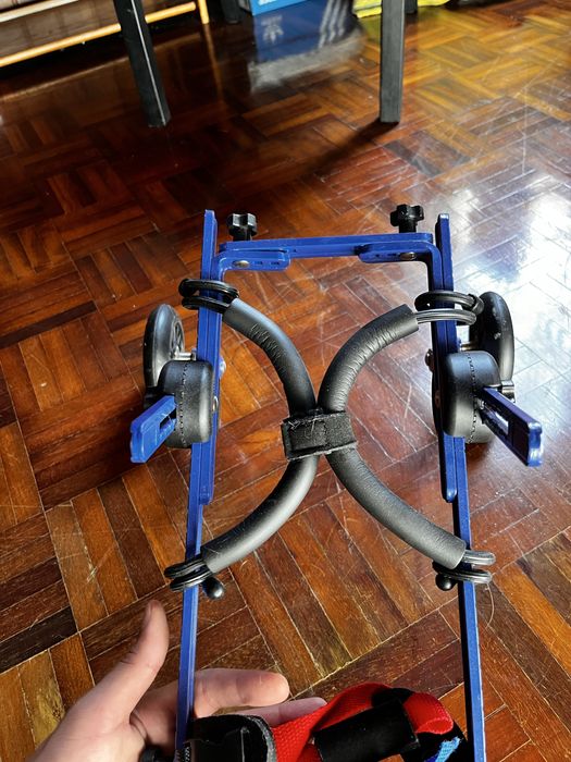 Cadeira de rodas para gato/cão