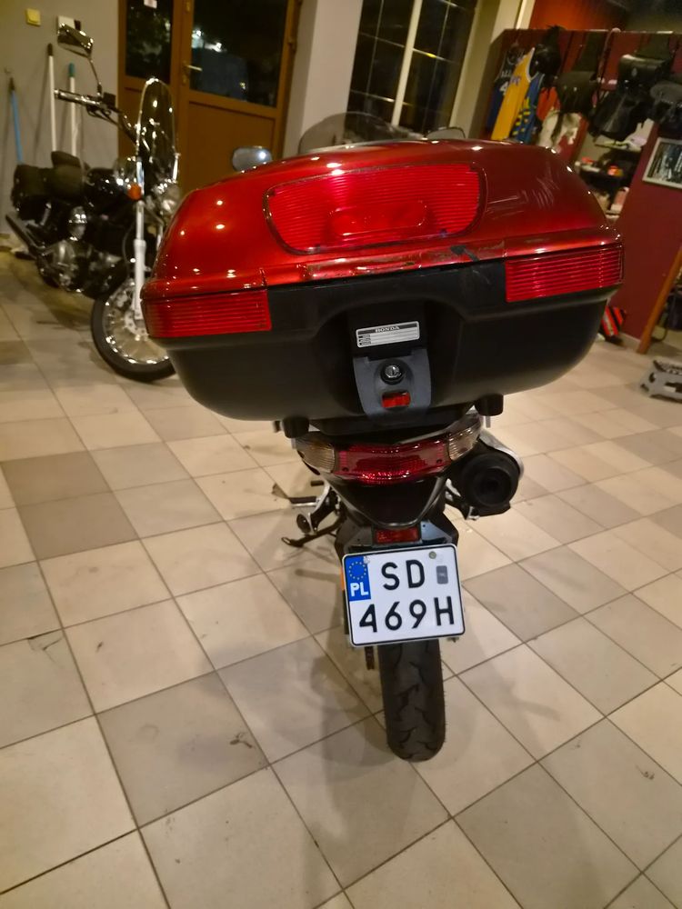 alt