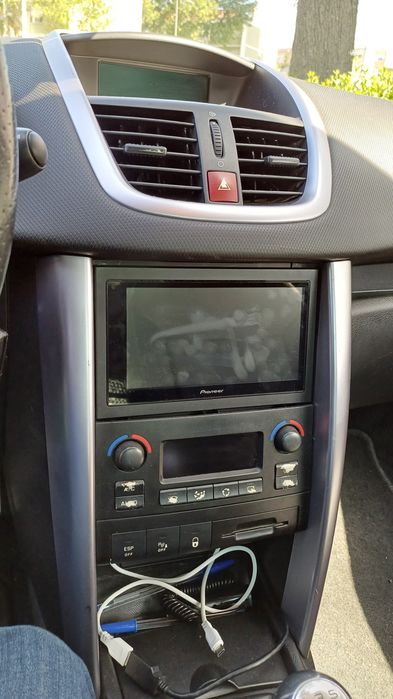 Peugeot 207CC 1.6turbo